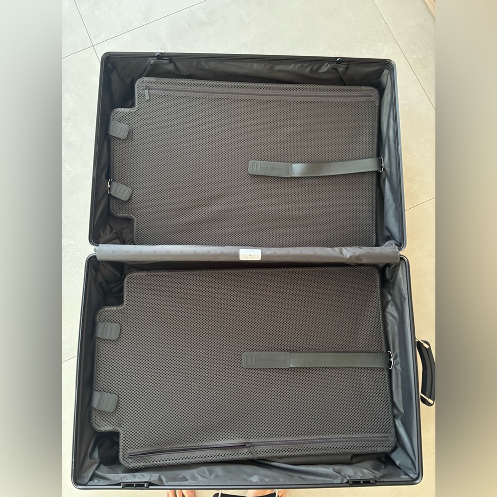 RIMOWA LARGE CHECK IN Luggage - Picture 10 of 16